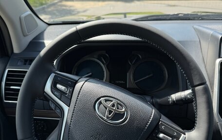 Toyota Land Cruiser Prado 150 рестайлинг 2, 2019 год, 4 200 000 рублей, 21 фотография