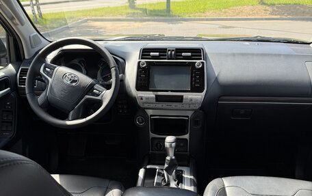 Toyota Land Cruiser Prado 150 рестайлинг 2, 2019 год, 4 200 000 рублей, 14 фотография