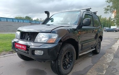 Mitsubishi Pajero III рестайлинг, 2002 год, 510 000 рублей, 1 фотография