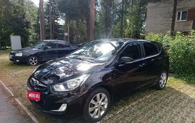 Hyundai Solaris II рестайлинг, 2012 год, 800 000 рублей, 1 фотография