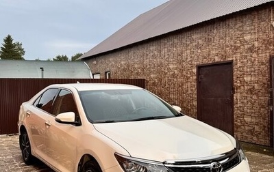 Toyota Camry, 2017 год, 2 700 000 рублей, 1 фотография