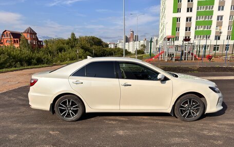 Toyota Camry, 2017 год, 2 700 000 рублей, 5 фотография