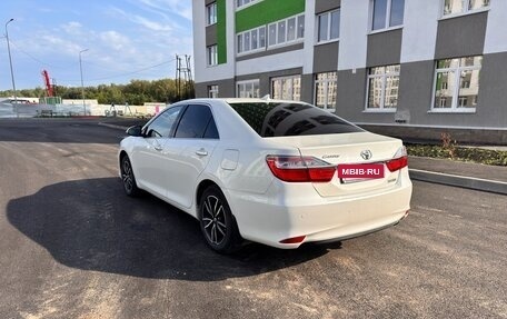Toyota Camry, 2017 год, 2 700 000 рублей, 8 фотография