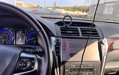 Toyota Camry, 2017 год, 2 700 000 рублей, 14 фотография