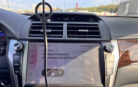 Toyota Camry, 2017 год, 2 700 000 рублей, 15 фотография