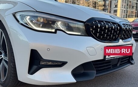 BMW 3 серия, 2019 год, 3 690 000 рублей, 10 фотография