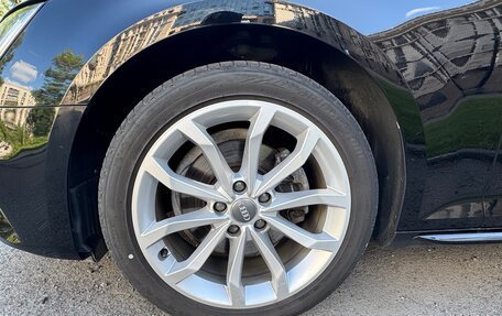 Audi A4, 2018 год, 2 700 000 рублей, 14 фотография
