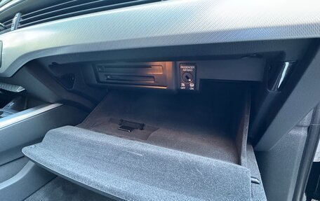Audi A4, 2018 год, 2 700 000 рублей, 38 фотография