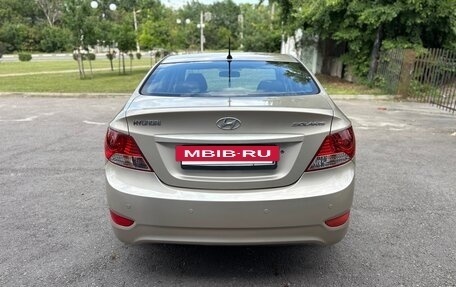 Hyundai Solaris II рестайлинг, 2014 год, 750 000 рублей, 4 фотография