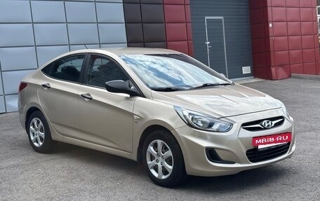 Hyundai Solaris II рестайлинг, 2014 год, 750 000 рублей, 7 фотография