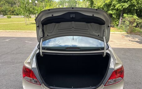 Hyundai Solaris II рестайлинг, 2014 год, 750 000 рублей, 27 фотография