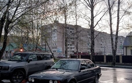 BMW 5 серия, 1992 год, 500 000 рублей, 12 фотография