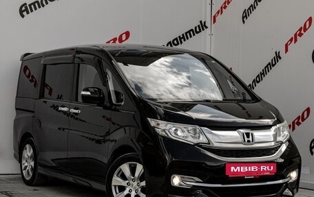 Honda Stepwgn IV, 2015 год, 1 880 000 рублей, 3 фотография