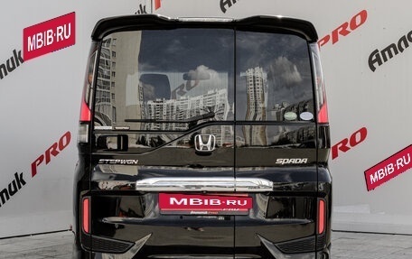 Honda Stepwgn IV, 2015 год, 1 880 000 рублей, 6 фотография
