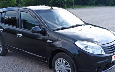 Renault Sandero I, 2013 год, 450 000 рублей, 1 фотография