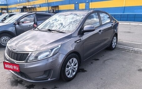 KIA Rio III рестайлинг, 2014 год, 690 000 рублей, 2 фотография