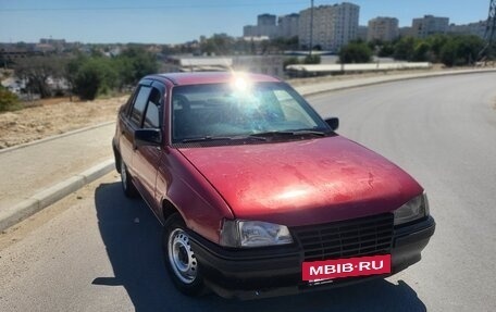 Opel Kadett E рестайлинг, 1988 год, 110 000 рублей, 9 фотография