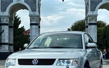Volkswagen Passat B5+ рестайлинг, 1999 год, 620 000 рублей, 1 фотография
