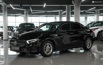 Mercedes-Benz A-Класс, 2019 год, 2 280 000 рублей, 1 фотография