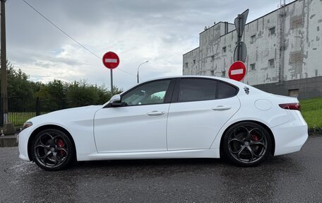 Alfa Romeo Giulia II, 2017 год, 3 130 000 рублей, 8 фотография