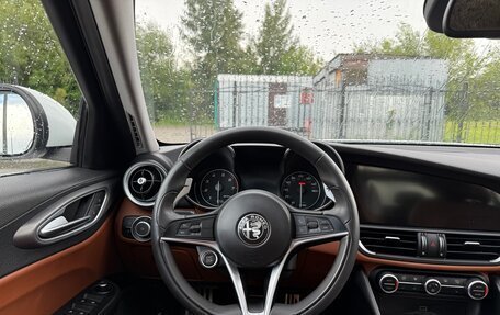 Alfa Romeo Giulia II, 2017 год, 3 130 000 рублей, 20 фотография