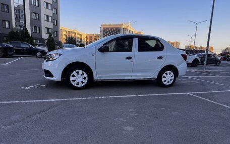 Renault Logan II, 2018 год, 500 000 рублей, 4 фотография