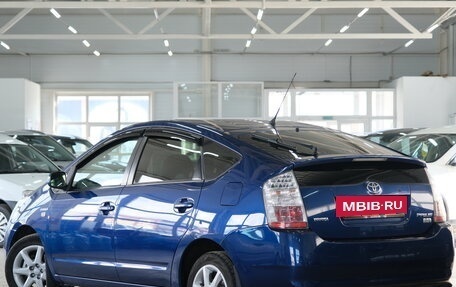 Toyota Prius, 2013 год, 1 379 000 рублей, 5 фотография