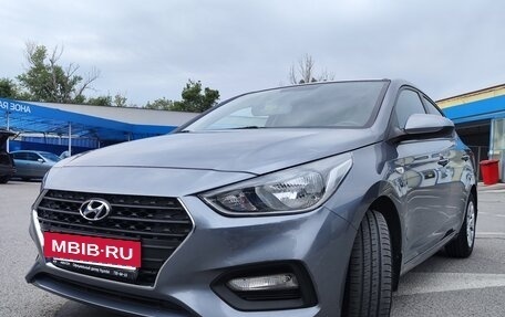 Hyundai Solaris II рестайлинг, 2017 год, 1 350 000 рублей, 5 фотография