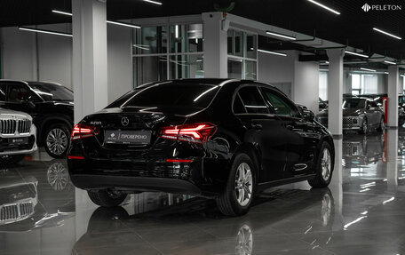 Mercedes-Benz A-Класс, 2019 год, 2 280 000 рублей, 5 фотография