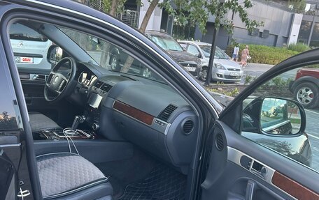 Volkswagen Touareg III, 2009 год, 1 250 000 рублей, 4 фотография