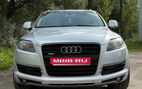 Audi Q7, 2006 год, 1 360 000 рублей, 3 фотография