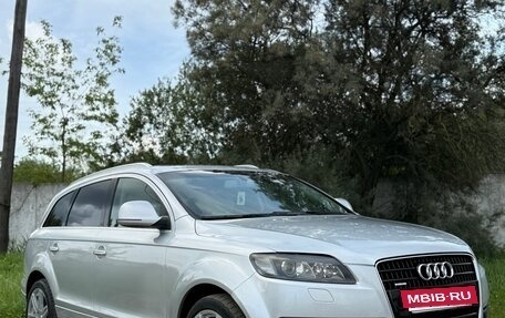 Audi Q7, 2006 год, 1 360 000 рублей, 2 фотография