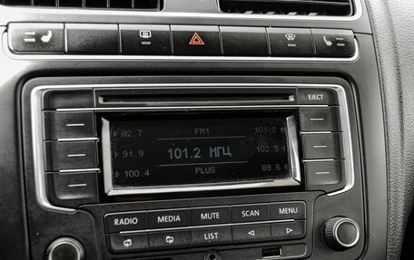 Volkswagen Polo VI (EU Market), 2013 год, 1 040 000 рублей, 17 фотография