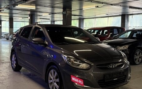 Hyundai Solaris II рестайлинг, 2012 год, 749 000 рублей, 3 фотография