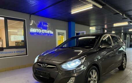 Hyundai Solaris II рестайлинг, 2012 год, 749 000 рублей, 15 фотография