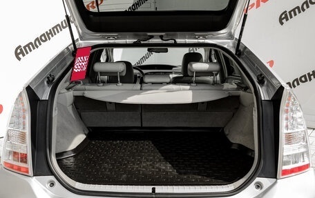 Toyota Prius, 2009 год, 1 180 000 рублей, 10 фотография