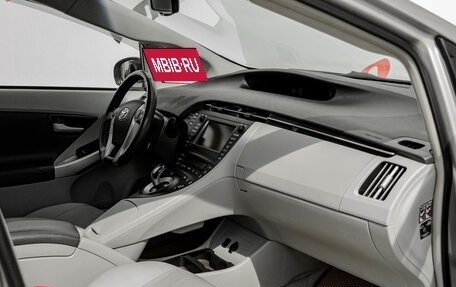 Toyota Prius, 2009 год, 1 180 000 рублей, 13 фотография