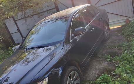 Skoda Superb III рестайлинг, 2012 год, 1 250 000 рублей, 2 фотография