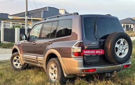 Mitsubishi Pajero III рестайлинг, 2001 год, 800 000 рублей, 4 фотография