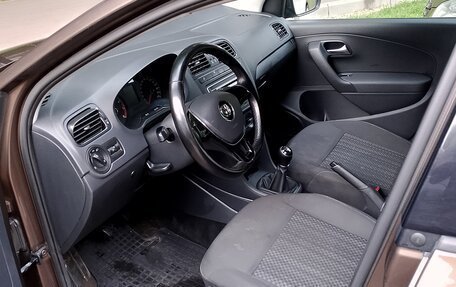Volkswagen Polo VI (EU Market), 2015 год, 650 000 рублей, 6 фотография