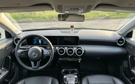 Mercedes-Benz CLA, 2019 год, 2 300 000 рублей, 12 фотография