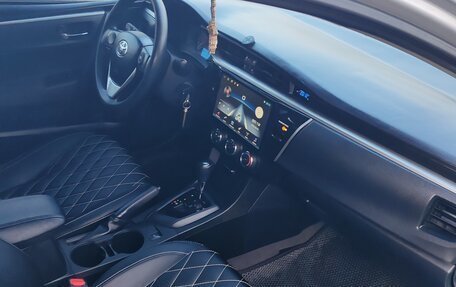 Toyota Corolla, 2013 год, 1 400 000 рублей, 8 фотография