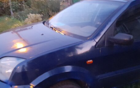 Ford Fusion I, 2003 год, 195 000 рублей, 6 фотография