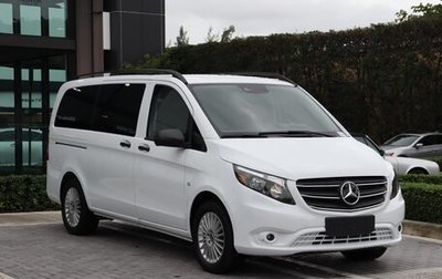 Mercedes-Benz Vito, 2023 год, 5 800 000 рублей, 1 фотография