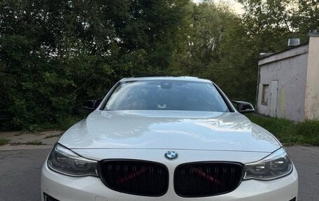 BMW 3 серия, 2017 год, 3 050 000 рублей, 8 фотография