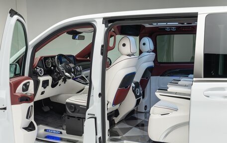 Mercedes-Benz Vito, 2023 год, 5 800 000 рублей, 7 фотография