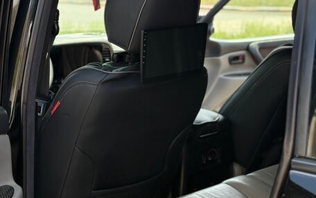 Toyota Land Cruiser 100 рестайлинг 2, 1998 год, 2 499 000 рублей, 12 фотография