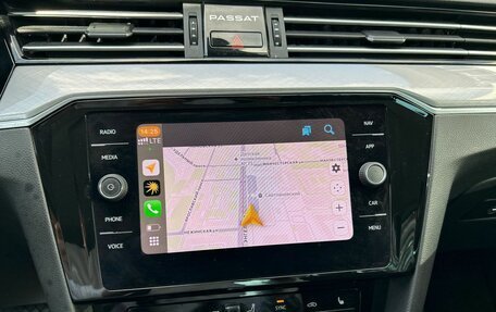 Volkswagen Passat B8 рестайлинг, 2021 год, 2 790 000 рублей, 24 фотография