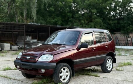 Chevrolet Niva I рестайлинг, 2004 год, 315 000 рублей, 3 фотография