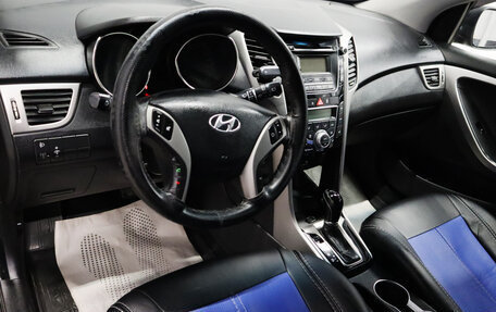 Hyundai i30 II рестайлинг, 2012 год, 999 000 рублей, 14 фотография